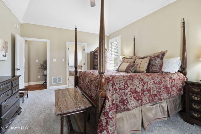 2830 S Manning Circle, Nesbit, MS 38651