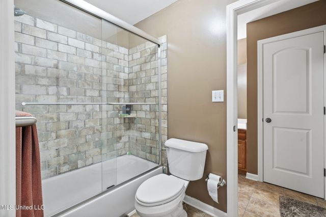 2830 S Manning Circle, Nesbit, MS 38651