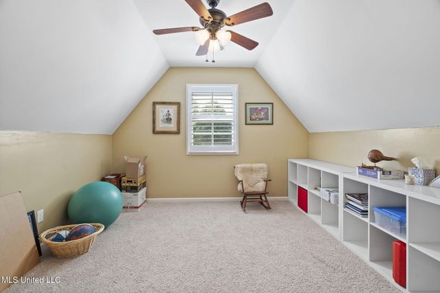 2830 S Manning Circle, Nesbit, MS 38651