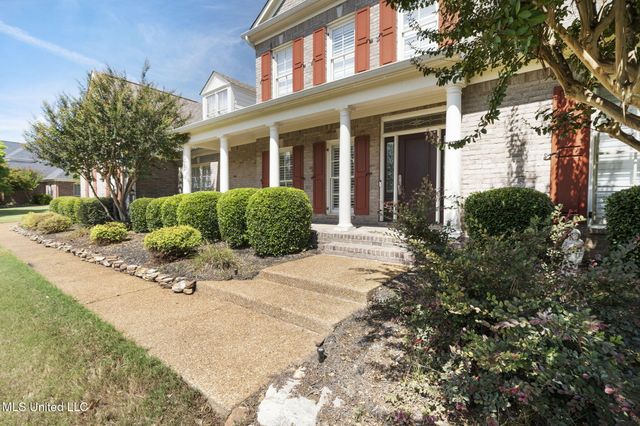 2830 S Manning Circle, Nesbit, MS 38651