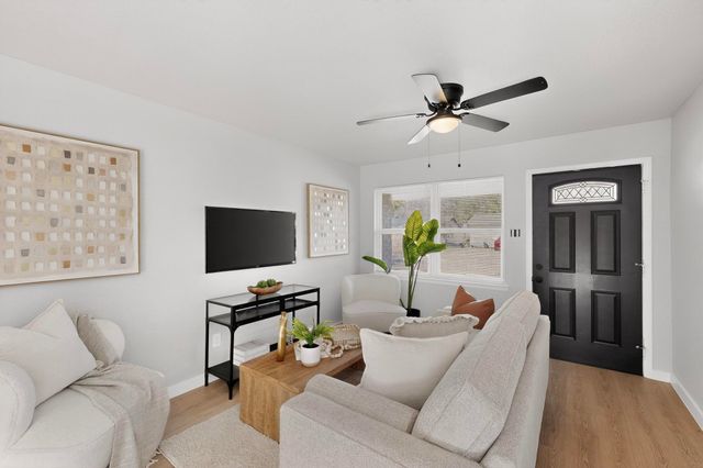 5808 Hanson Drive, Watauga, TX 76148