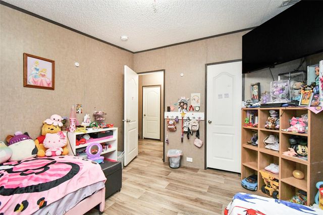 93 Road 5101, Cleveland, TX 77327