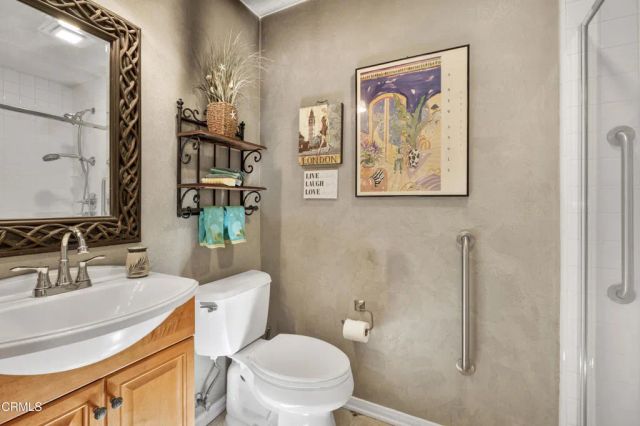 28434 Agajanian Drive, Santa Clarita, CA 91390