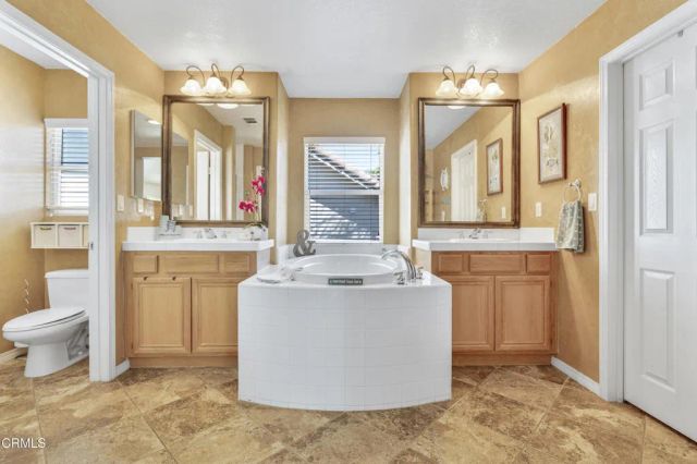 28434 Agajanian Drive, Santa Clarita, CA 91390