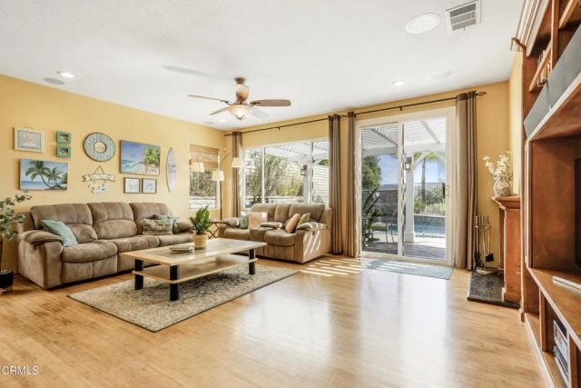 28434 Agajanian Drive, Santa Clarita, CA 91390