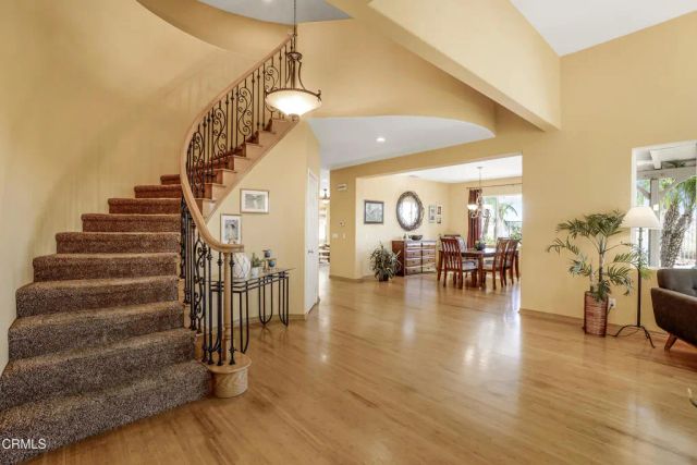 28434 Agajanian Drive, Santa Clarita, CA 91390