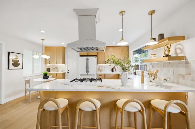 813 Cascade Drive, Sunnyvale, CA 94087