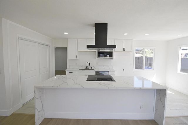 4772 MOUNT GAYWAS, San Diego, CA 92117