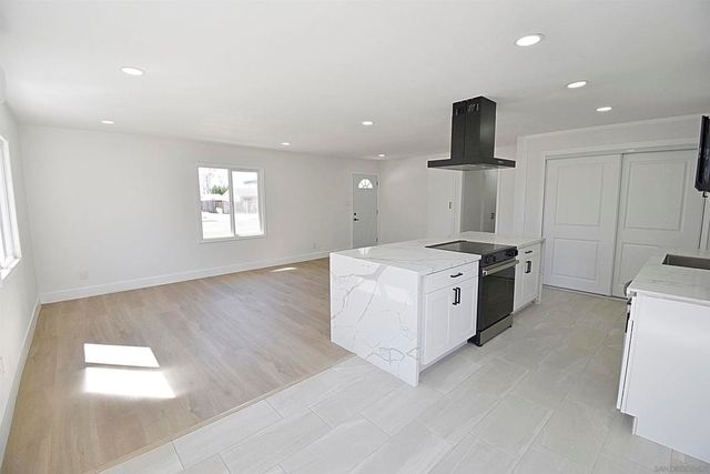 4772 MOUNT GAYWAS, San Diego, CA 92117