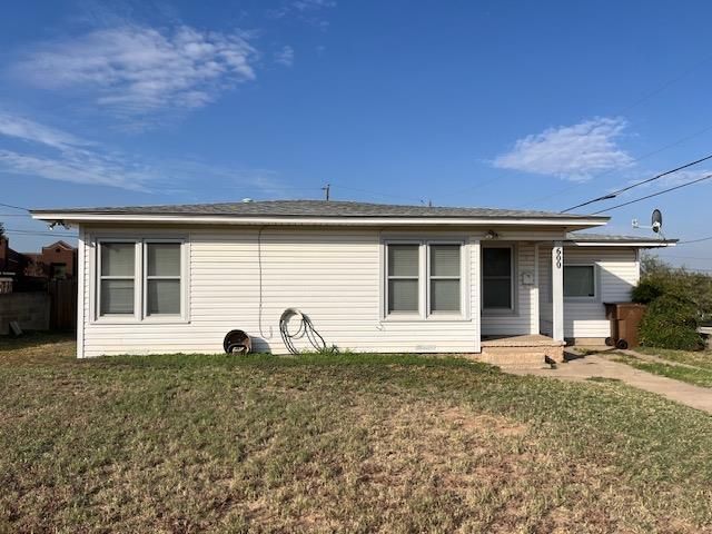 600 Caylor Dr, Big Spring, TX 79720