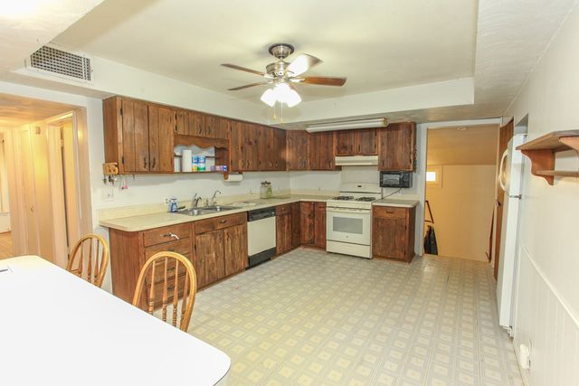 600 Caylor Dr, Big Spring, TX 79720