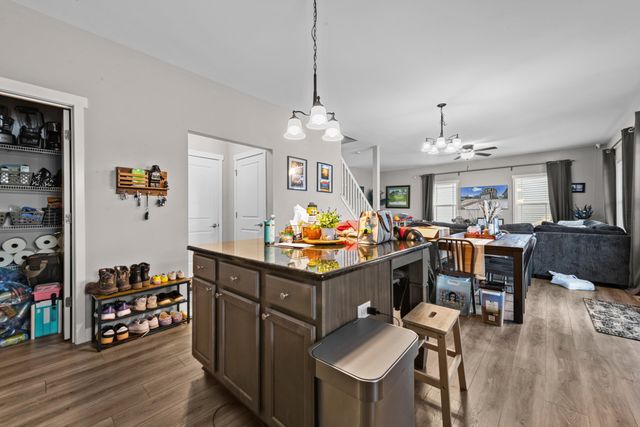 4515 Marie Therese Circle, Hamburg Twp, MI 48169