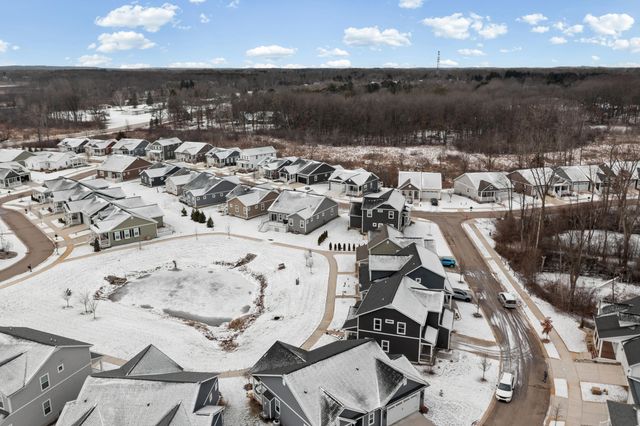 4515 Marie Therese Circle, Hamburg Twp, MI 48169