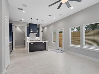 825 Paul Quinn Street F, Houston, TX 77091