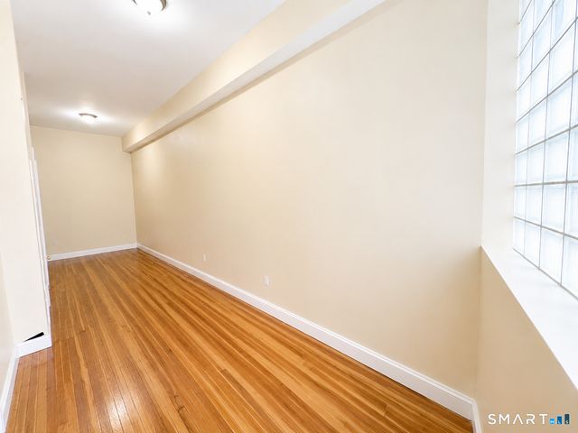105 Bank Street 1C, Waterbury, CT 06702