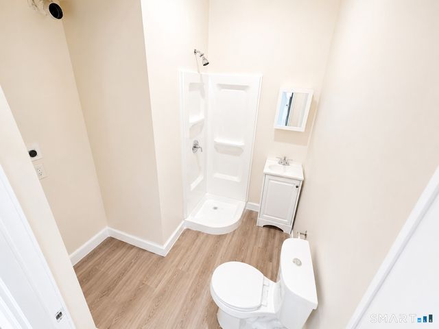 105 Bank Street 1C, Waterbury, CT 06702