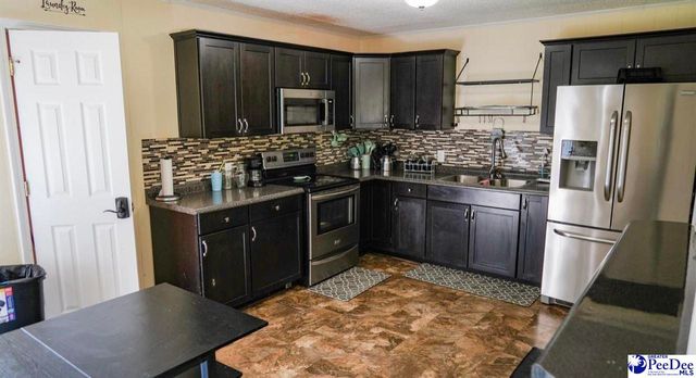 734 Foxboro Rd, Marion, SC 29571