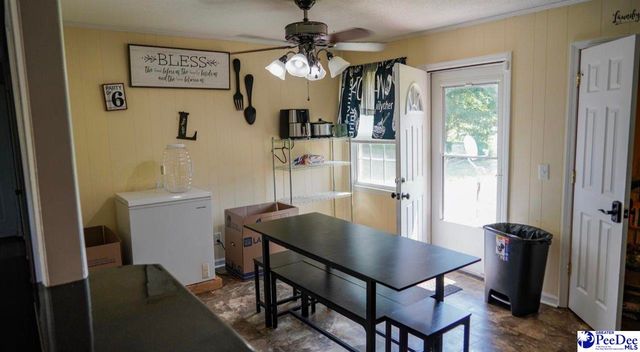 734 Foxboro Rd, Marion, SC 29571