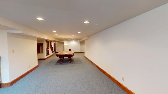 811 Royal Dublin Lane, Dyer, IN 46311