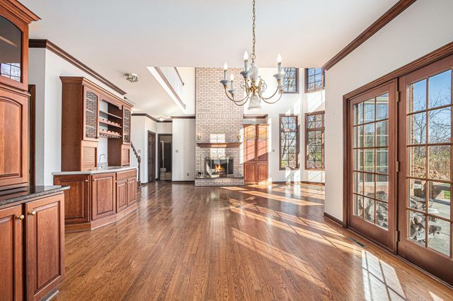 811 Royal Dublin Lane, Dyer, IN 46311