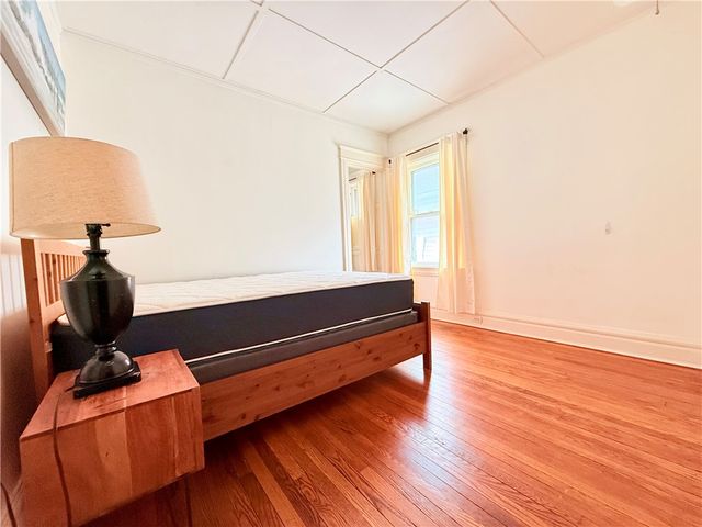 948 Monroe Avenue, Rochester, NY 14607