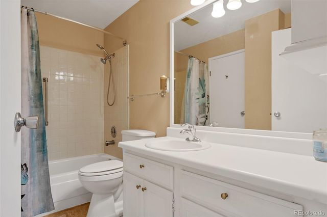 14001 E Marina Drive 607, Aurora, CO 80014