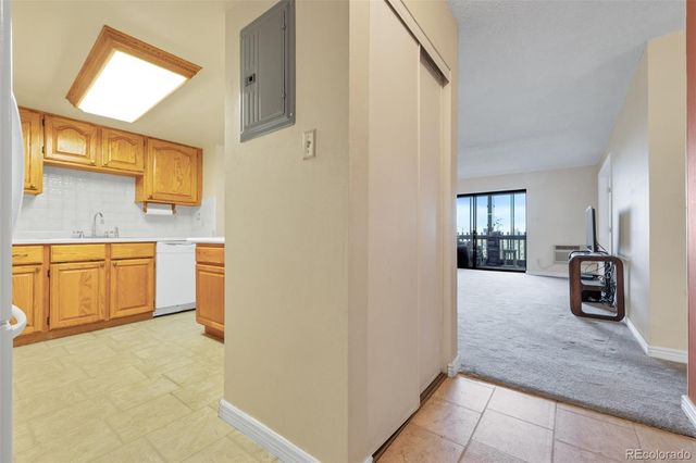 14001 E Marina Drive 607, Aurora, CO 80014