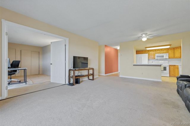 14001 E Marina Drive 607, Aurora, CO 80014