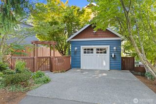 2858 NW 90th Place, Seattle, WA 98117