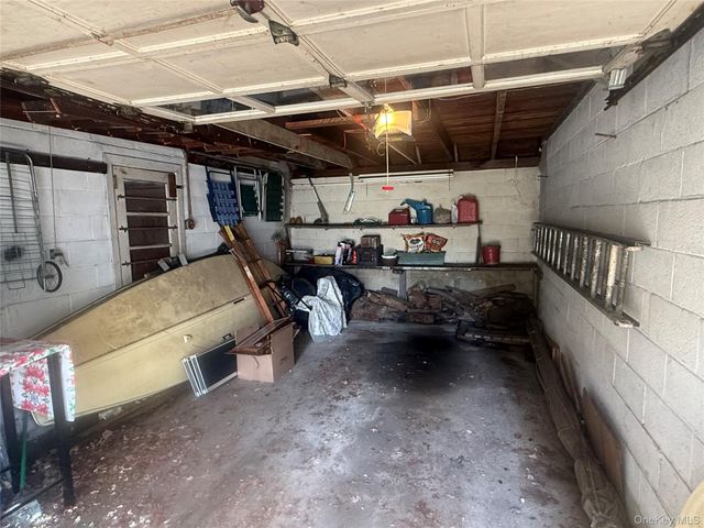2725 165th Street, Flushing, NY 11358