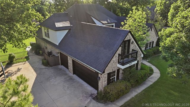 10305 E 94th Court North, Owasso, OK 74055