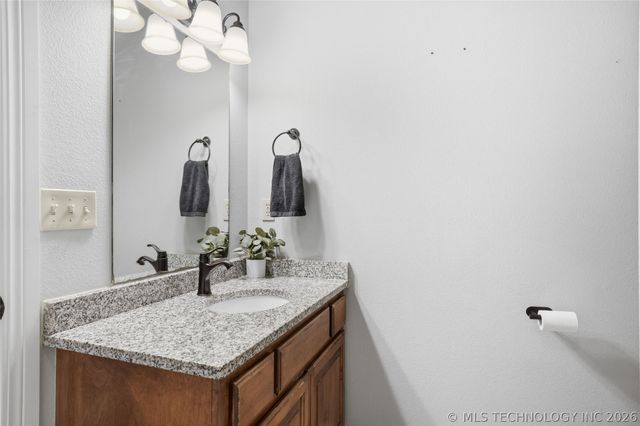 10305 E 94th Court North, Owasso, OK 74055