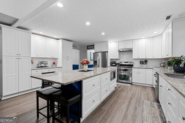 205 High Point Forest Drive, Covington, GA 30016