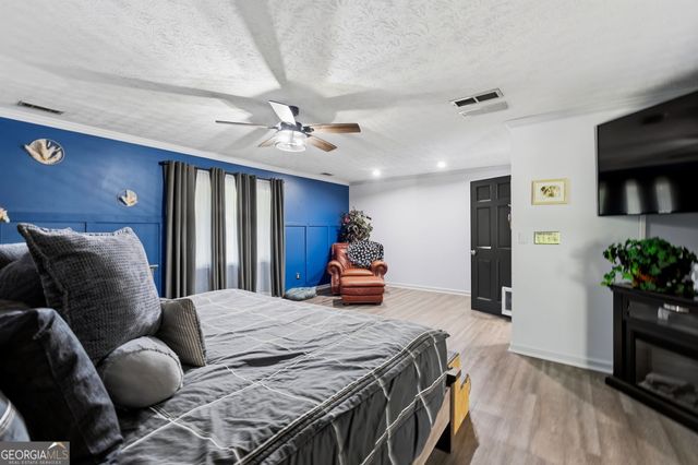 205 High Point Forest Drive, Covington, GA 30016