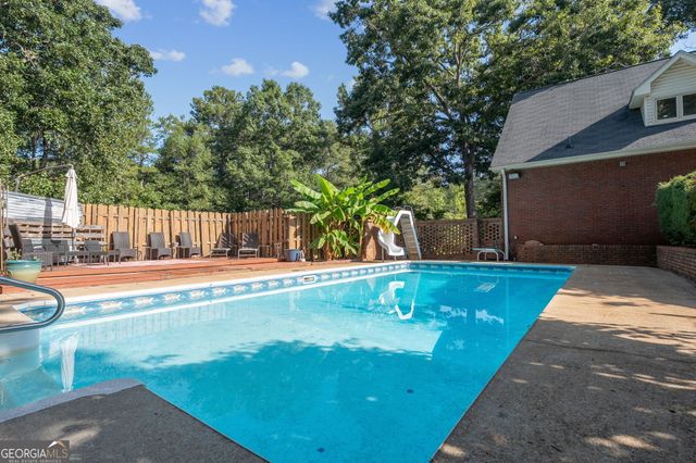 205 High Point Forest Drive, Covington, GA 30016