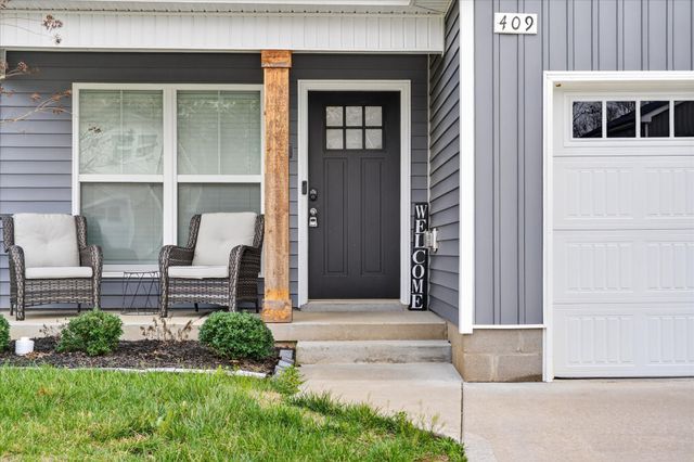 409 Hillside Dr, Clarksville, TN 37040