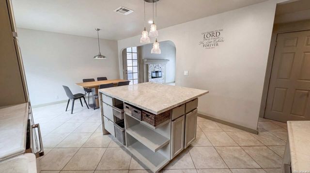 12111 Woodsrim, Live Oak, TX 78233