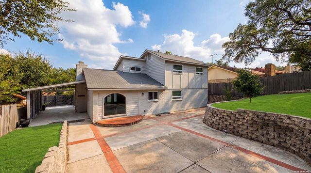 12111 Woodsrim, Live Oak, TX 78233