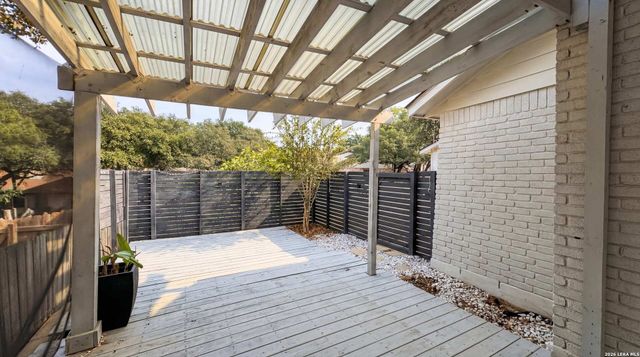 12111 Woodsrim, Live Oak, TX 78233