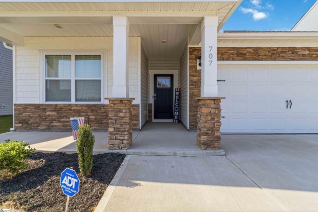 707 Bayridge Drive, Simpsonville, SC 29680