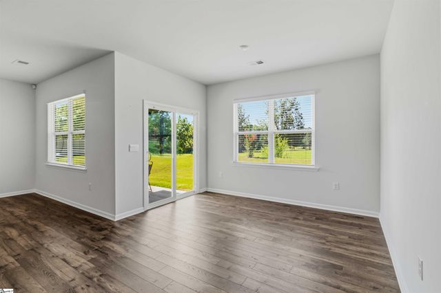 707 Bayridge Drive, Simpsonville, SC 29680