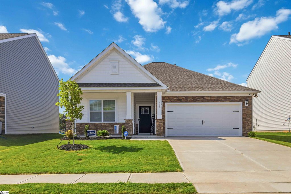 707 Bayridge Drive, Simpsonville, SC 29680