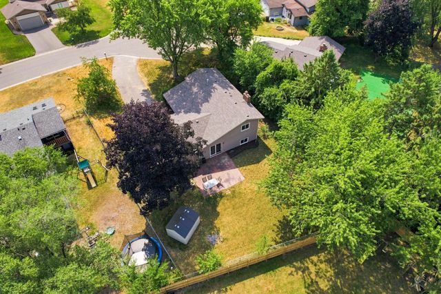 1014 Grant Circle S, Anoka, MN 55303