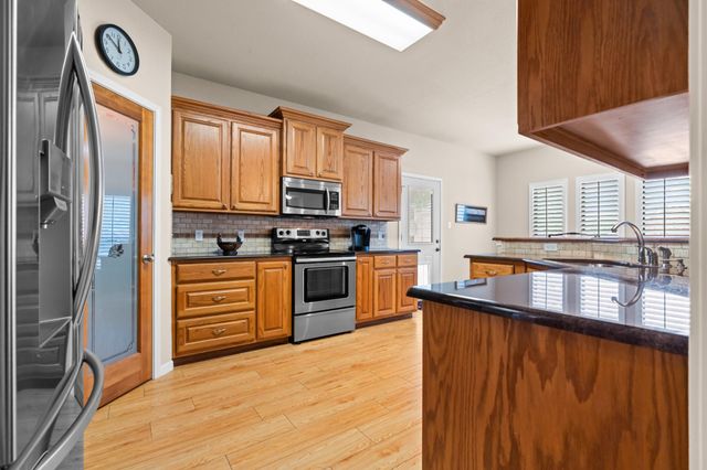 2205 Teton Ave, Lampasas, TX 76550