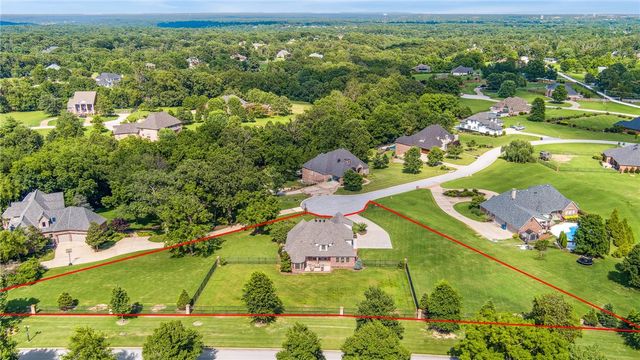 10849 Rosehaven Lane, Bentonville, AR 72712
