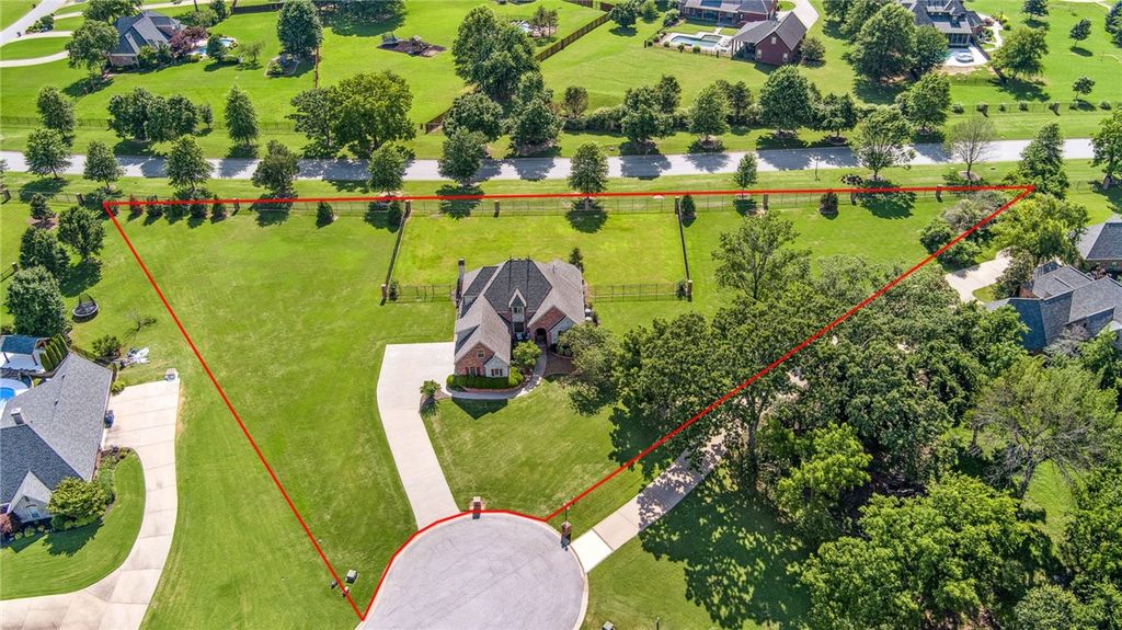10849 Rosehaven Lane, Bentonville, AR 72712