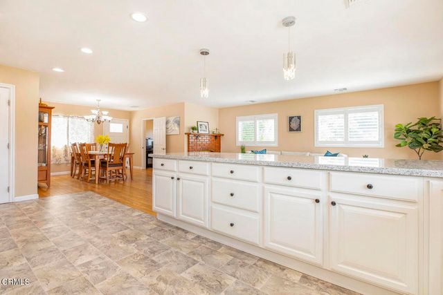 10272 Willow Springs Lane, Sunland, CA 91040