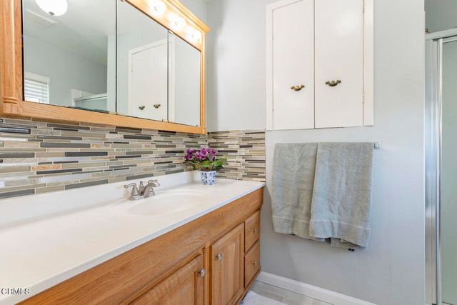 10272 Willow Springs Lane, Sunland, CA 91040