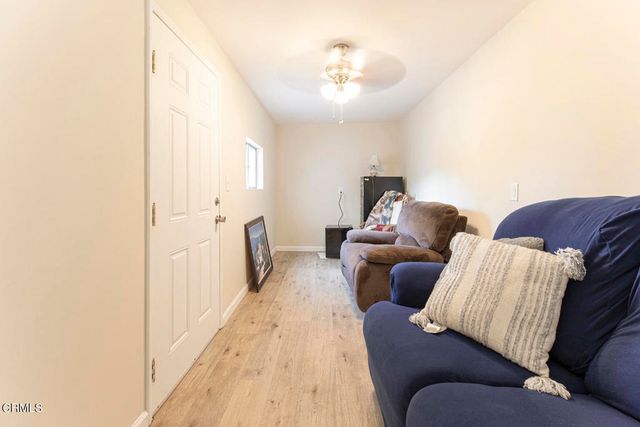 10272 Willow Springs Lane, Sunland, CA 91040