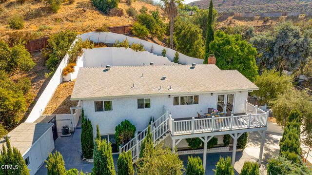 10272 Willow Springs Lane, Sunland, CA 91040